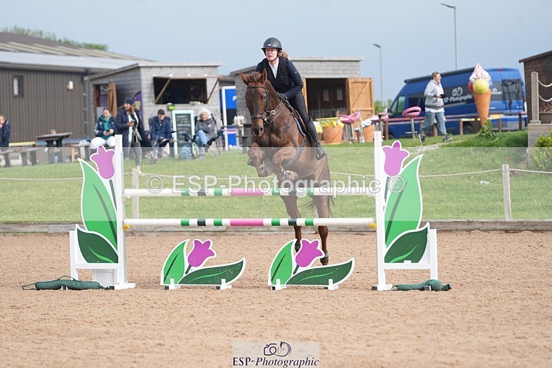 260508-093951-04673 - Cls 12 Snr Foxhunter