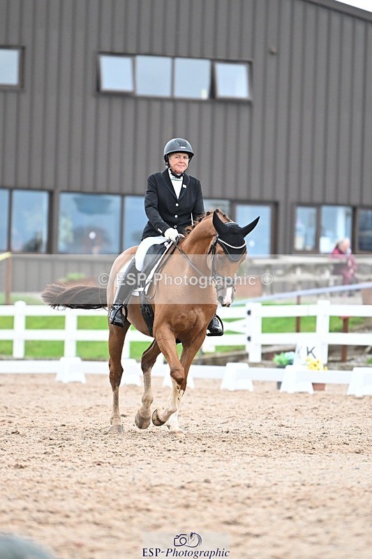 250907-141746-09230 - 007-Karen.DanceHevans.Sign.of.the.Times