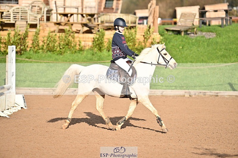 241201X-112758-00847 - Cls 17AB & 18 70cm