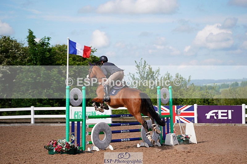 240525A-091752-05060 - Cls 13 Snr 1.05m and 1.10m