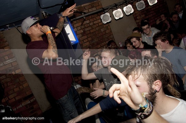 92 - Hit & Run @ factory251 19.12.11