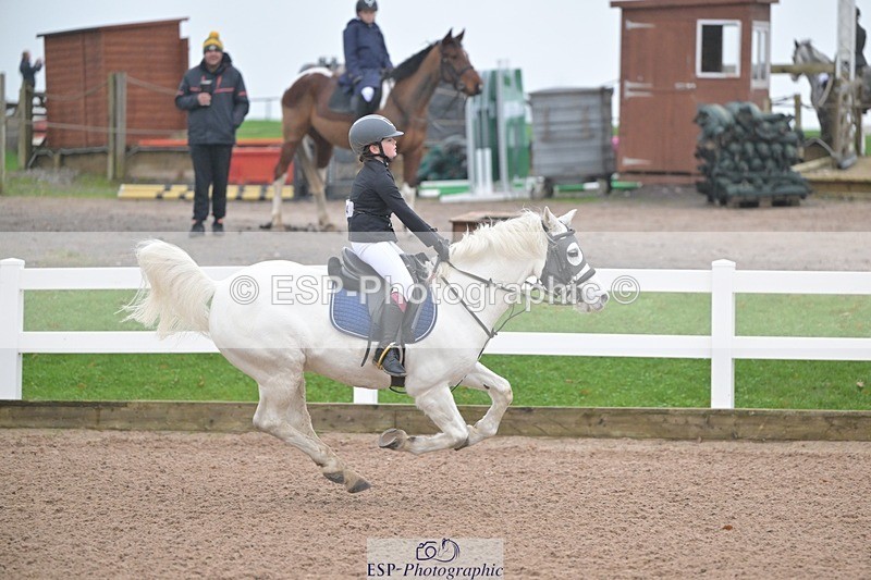 251116-105336-01203 - Cls 4 Pony British Novice and 80cm Open