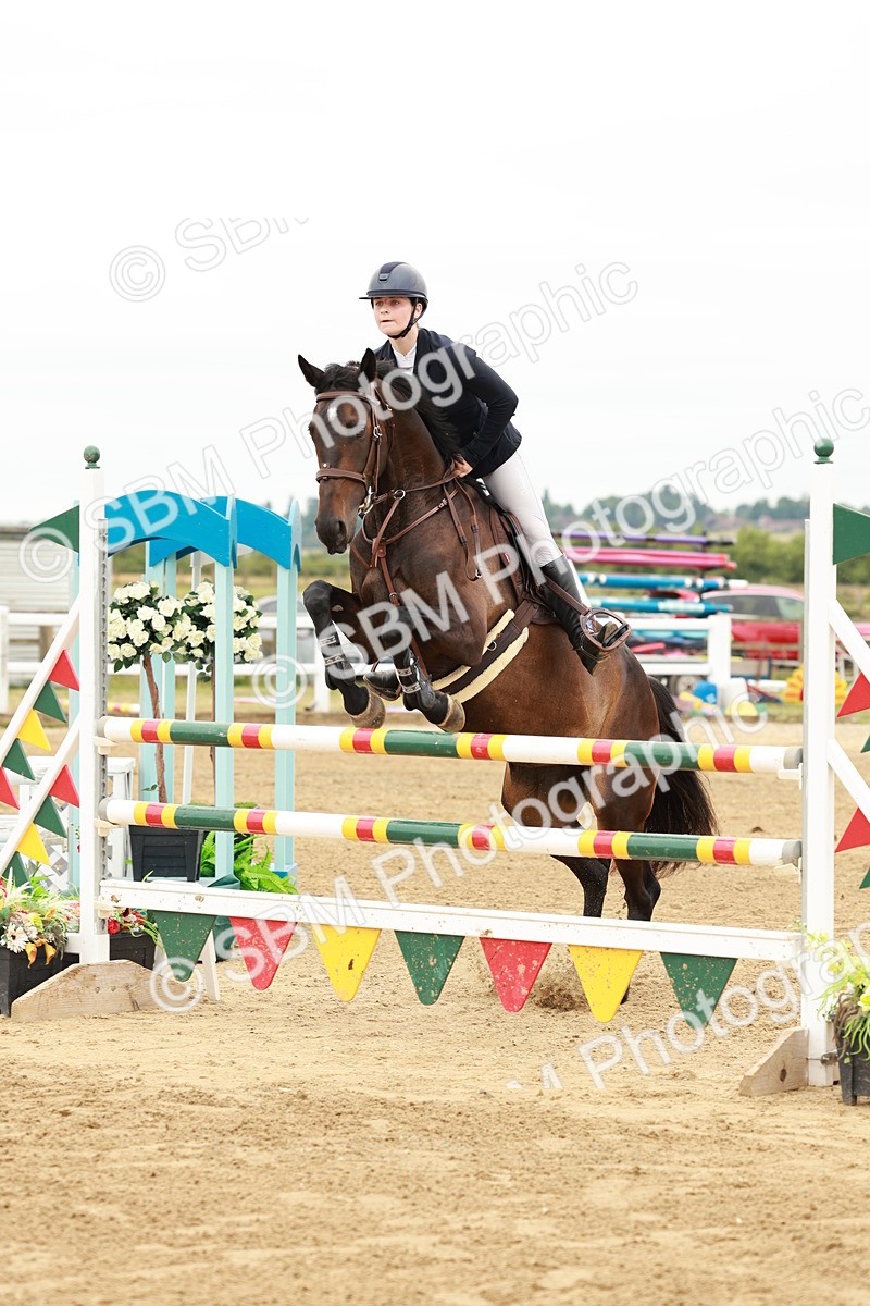 SBM_016705 - Class 20 - Senior Newcomers - 1.10m