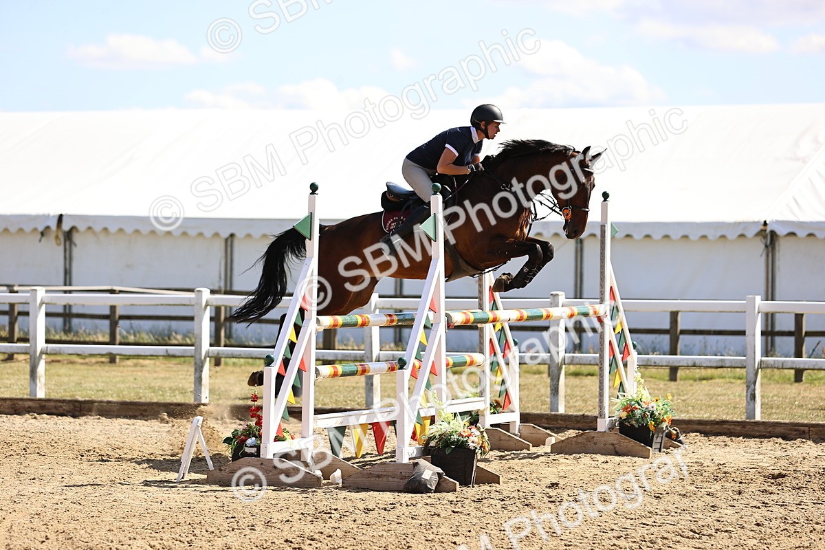 SBM_015365 - Class 16 - Senior foxhunter - 1.20m Open