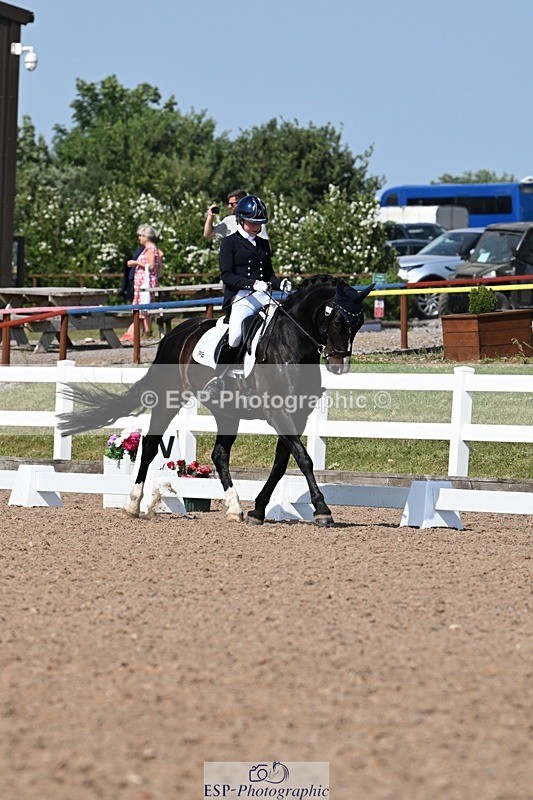 250621-162031-12072 - Cls 33 - Medium 6