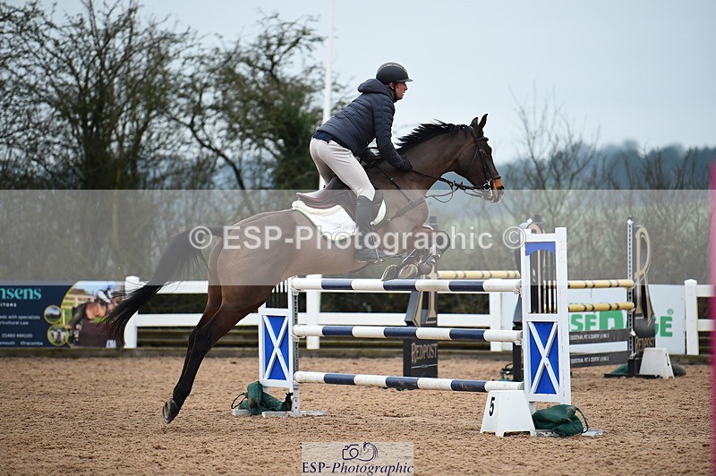 240207A-153202-00745 - Cls 5 Foxhunter and Open