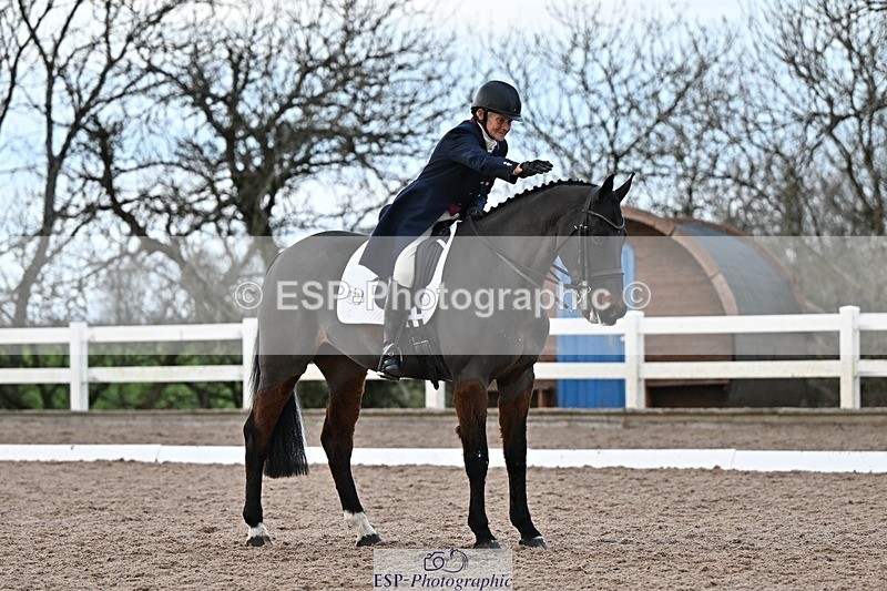 241214-152759-03245 - 123-Susan.Lanz-Wellshead.Foxtrot