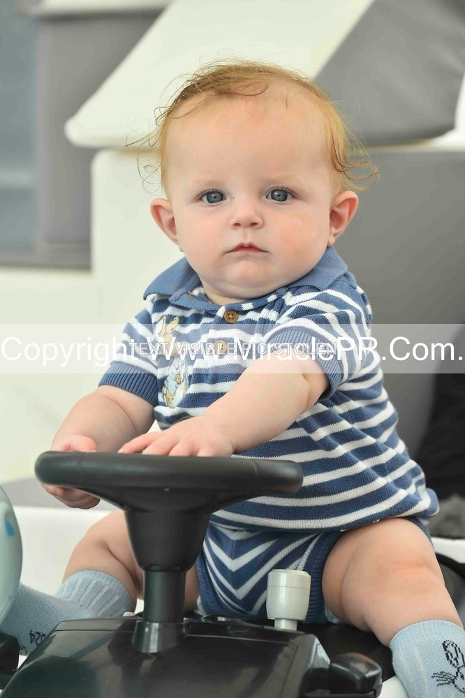 SH4_2167 - Bonny baby competition.