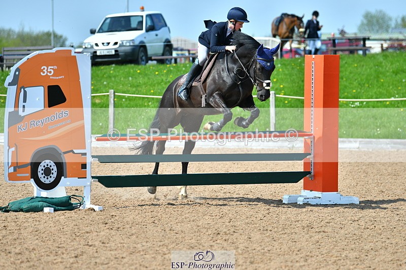 230513A-152244-01687 - Cls 40 Club 90cm