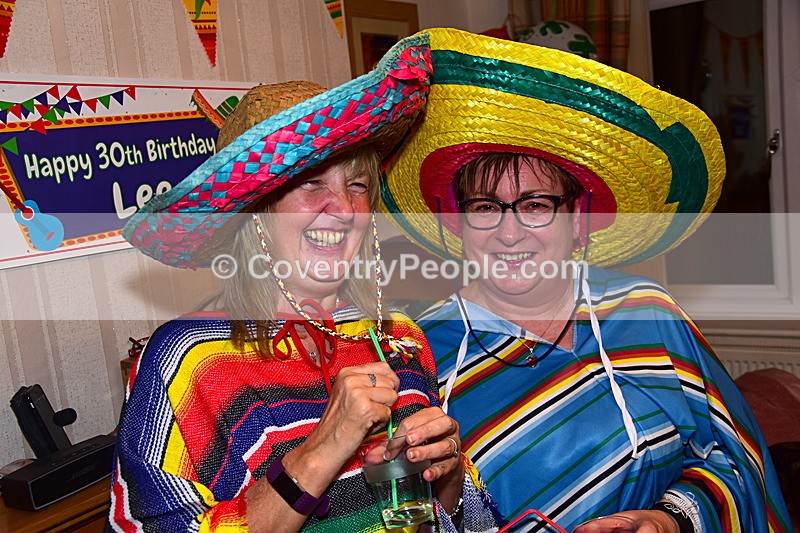 LEE-371 - Lee's 30th