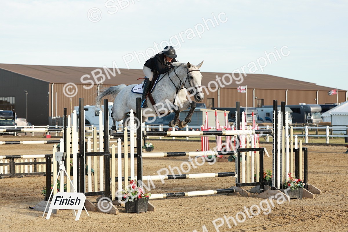 SBM_009028 - Class 6 - National 1.30m 1.40m Open Handicap