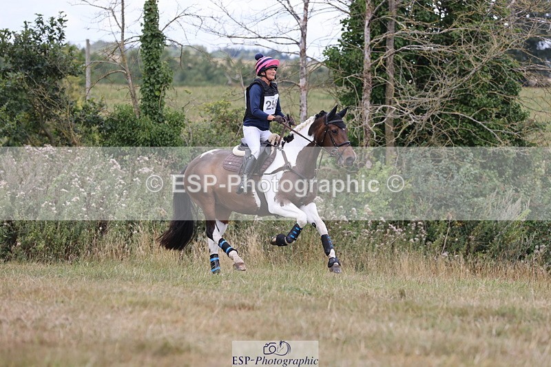 250802A-144534-05112 - F-258-Rachael.Whittaker-STAR