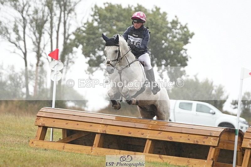 250830-151258-03979 - F-274-Isabella.Bonney