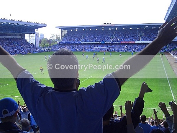 CIMG2049 - Goodbye Highfield Road