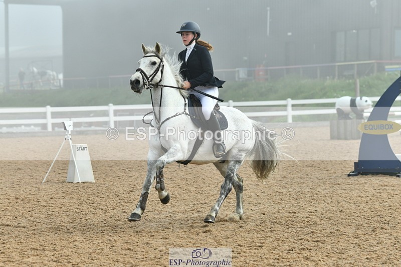 230514A-092615-02032 - Cls 21 British Novice & 80cm Open