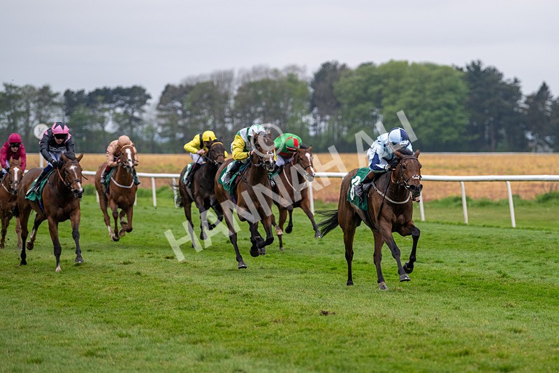 040524-Race 5-Lokana-4708 - Race 5