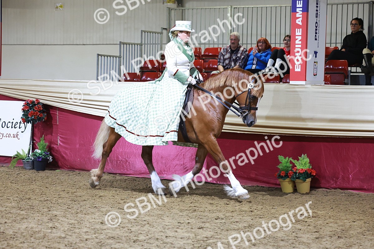 SBM_21443 - Class U - Costume Confour Champ