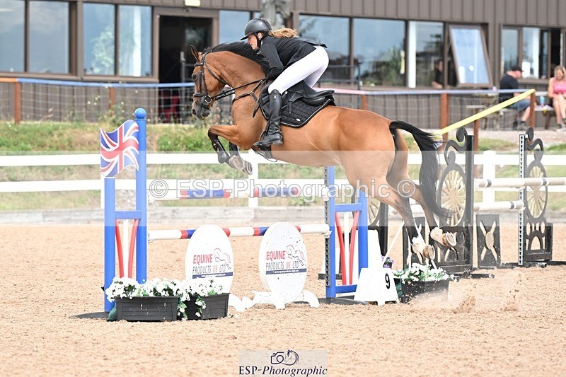 250723-140303-00902 - Cls 4 Newcomers and 1.10m