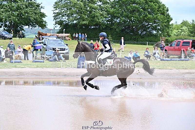 250525A-125734-16138 - D-417-Laura.Collett-DACAPO