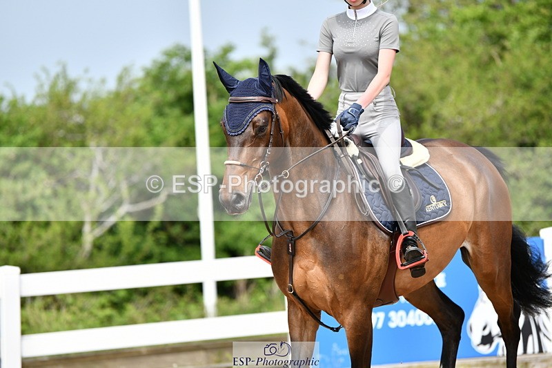 240511A-113242-12121 - Cls 29 1.05m National Am Quali