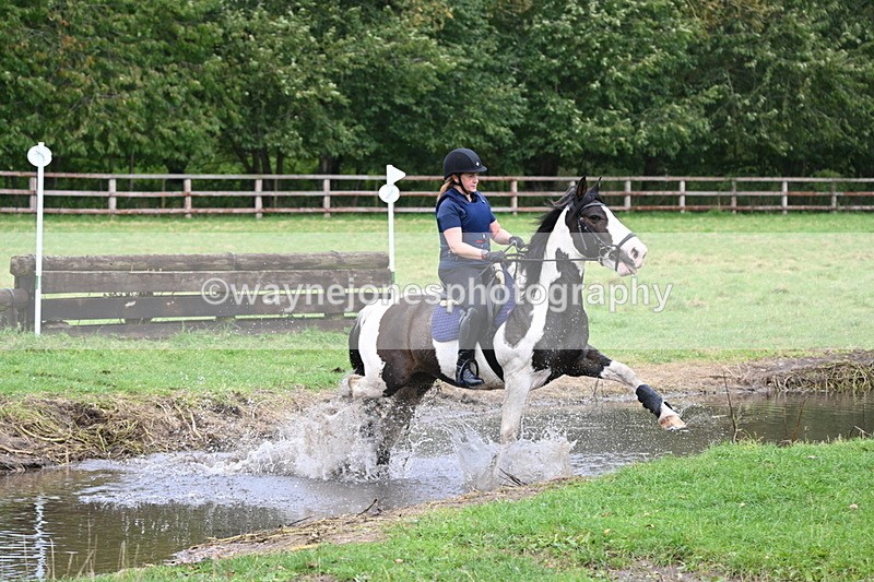 WJ6_2908 - Time at Photographer 11:01 to 11:20