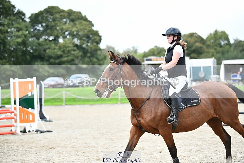 251004A-172317-02401 - Classes 12 & 13 90cm