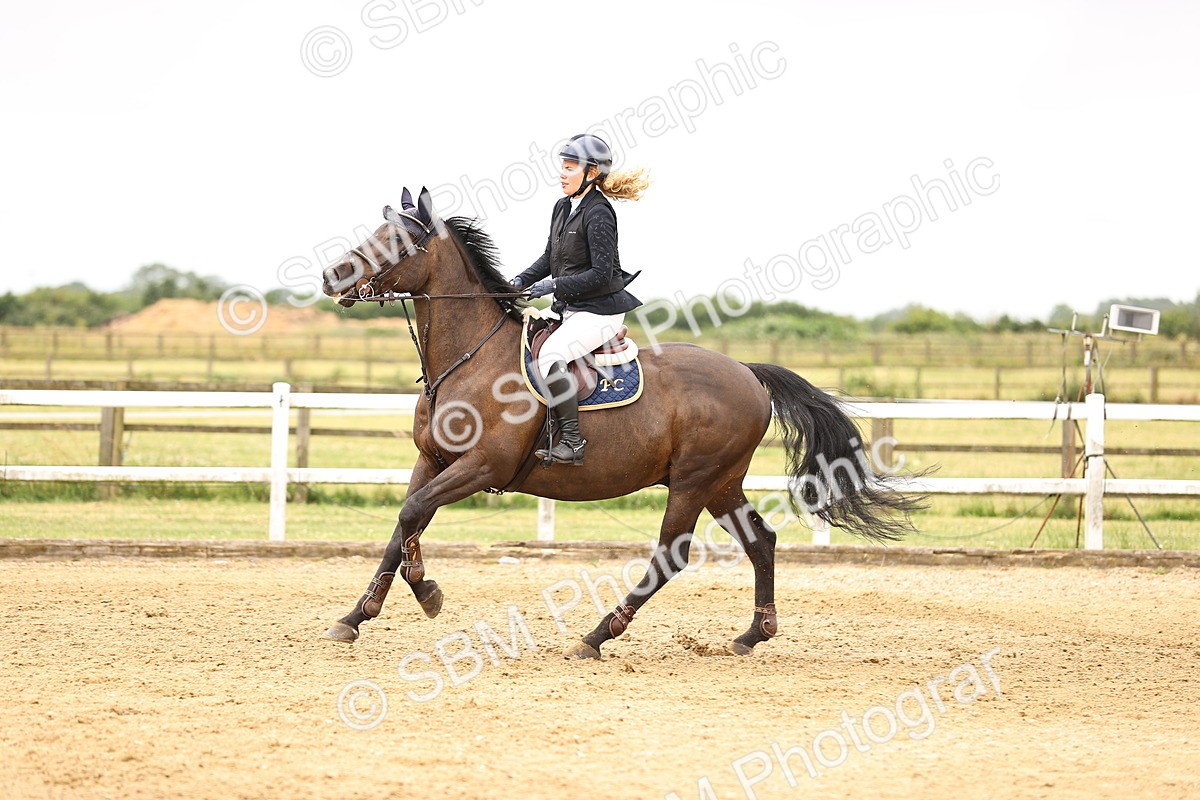 SBM_003248 - Class 21 - Senior Newcomers - 1.10m