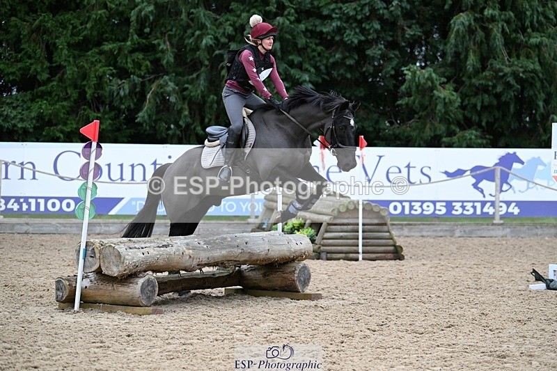 241116-094638-00444 - Cls 1 70-75cm