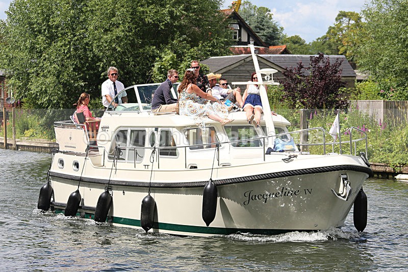 140706 JACQUELINE WT7A9540 - HENLEY ROYAL REGATTA - SUNDAY 6th July 2014