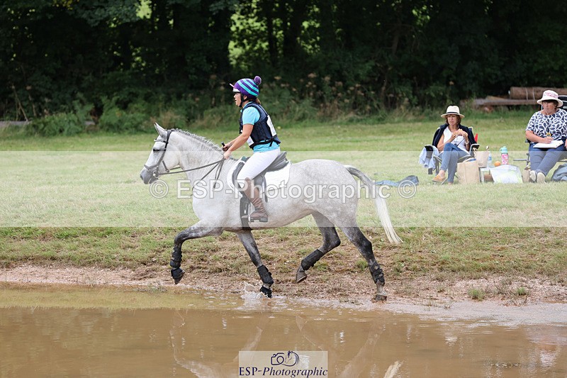 240825X-124357-33627 - 70cm XC 12.00 to End