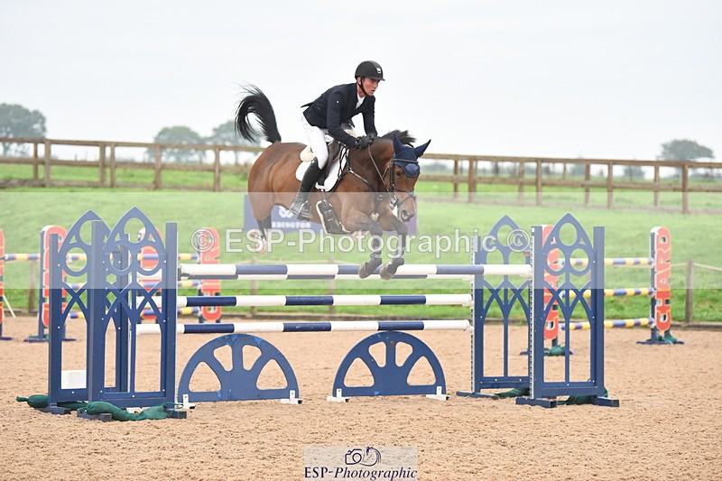 230916A-122938-04832 - Cls 16 National 1.30m