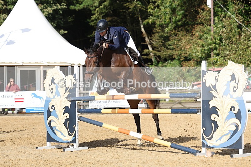 3E7A0676 - Class 13: Senior Newcomers/1.10m open