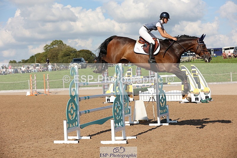 230915A-144532-02736 - Cls 5 National 1.40m