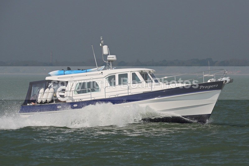 170408 PROSPERO - HARDY 1Y3A0043 - Flybridge Cruisers