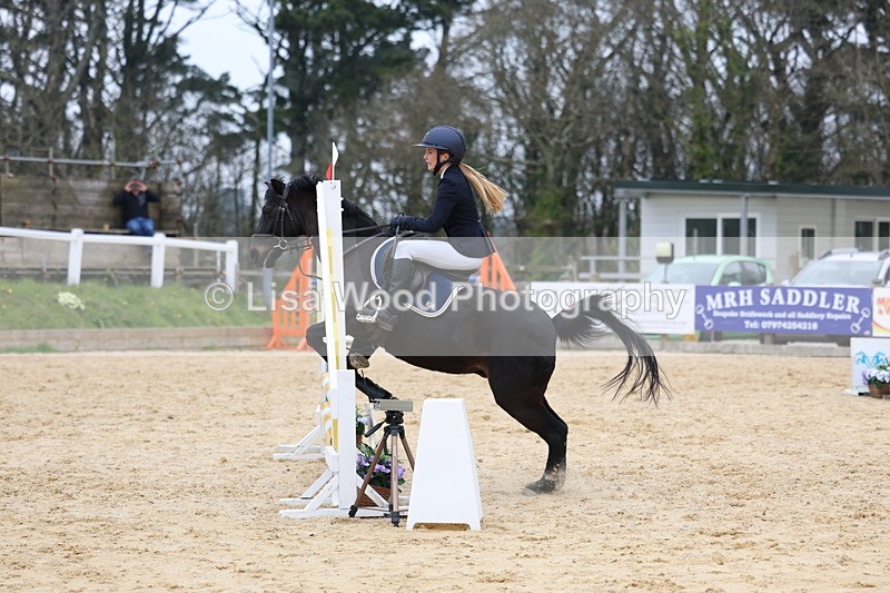 3E7A7883 - Class 10: Junior 60cm