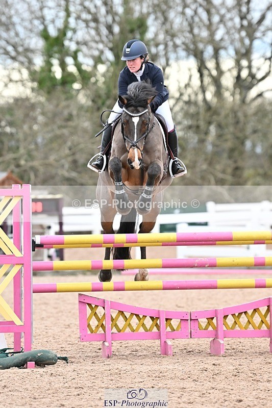 250112-144326-01711 - Cls 21 Foxhunter and 1.20m Open