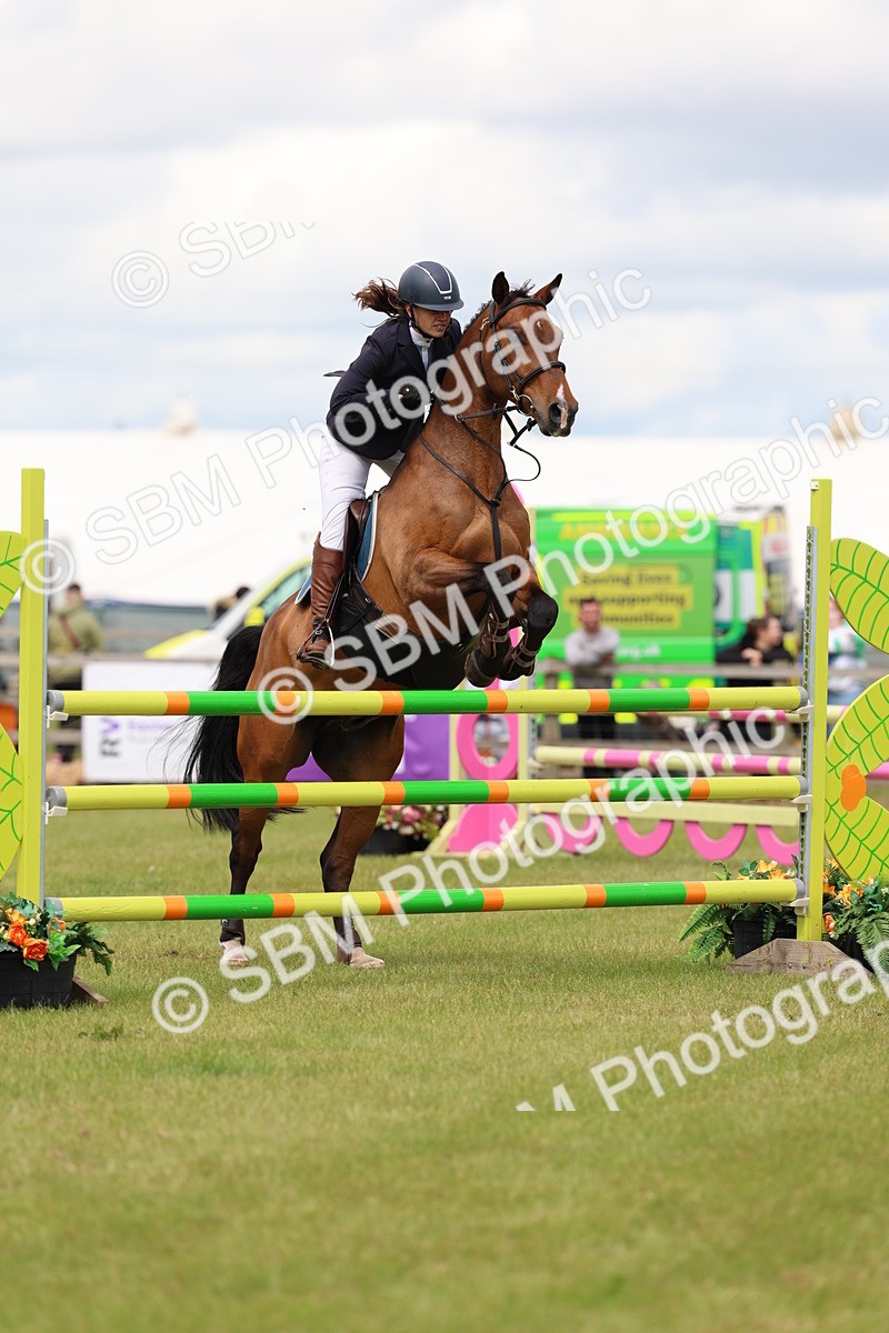 SBM_13870 - Class 206 - Senior Newcomers - 1.10m Open