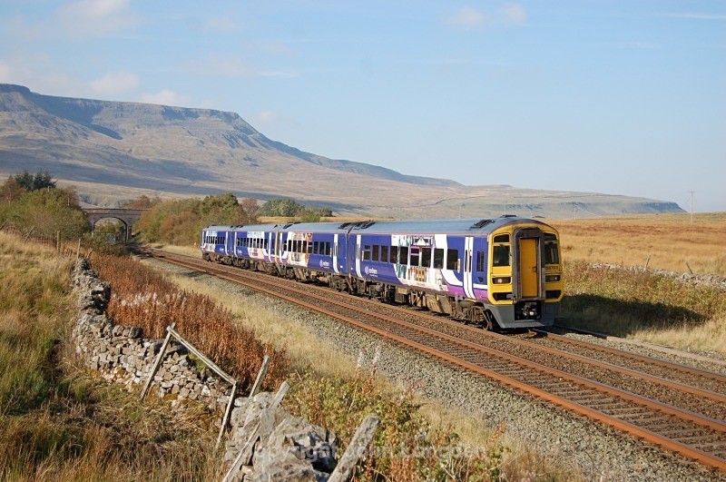 8.10.12 - 158793 & 158909 14.04 Carlisle - Leeds, Ais Gill summit - Ais Gill - Summit