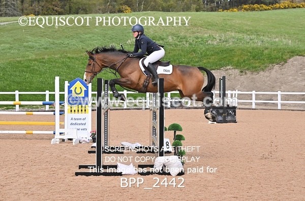 BPP_2442 - CLASS 6 - FRI - Senior Newcomers/1.10m Open