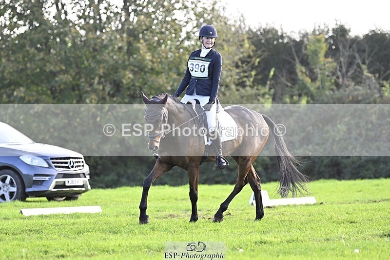 241025-144426-09723 - 390-Pippa.Howell-Phippard-NO.LIMIT.II