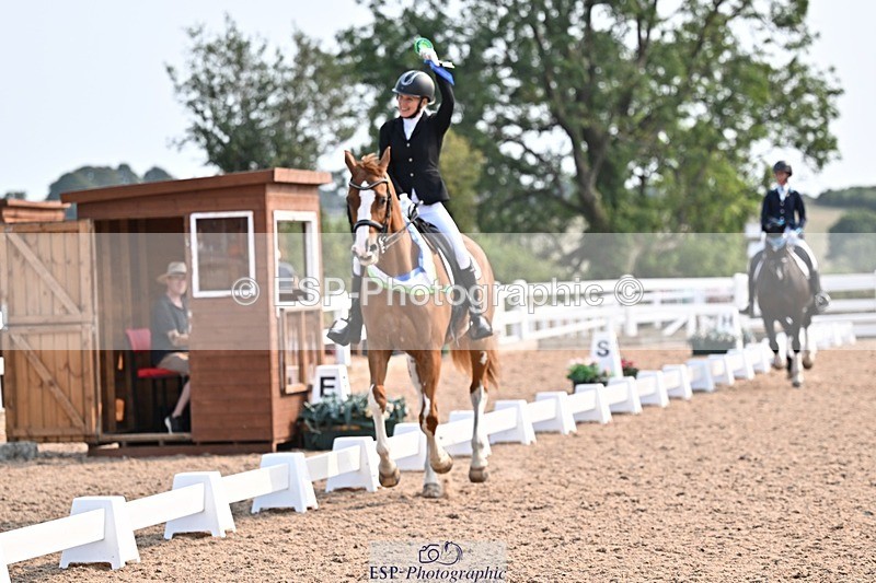 250816-161712-06381 - Saturday 4pm Presentations