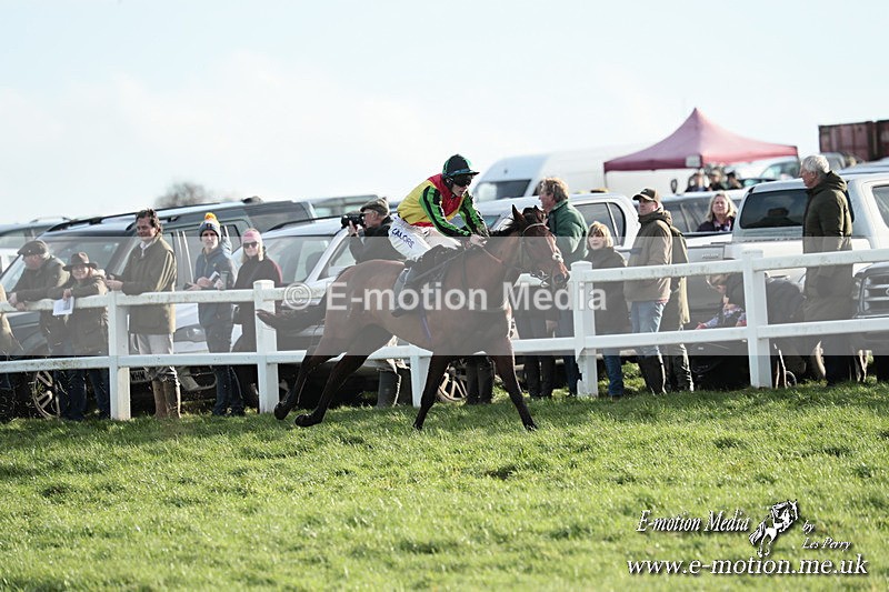 PtP 141225  1084 - New Forest Hounds PtP Larkhill 14/12/25