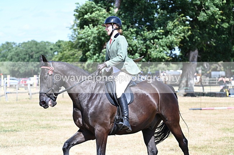 WJ7_3615 - Class 8 Ridden Veterans