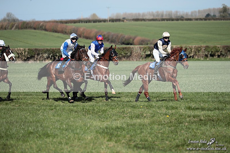 PtP 210326 352 - VWH Cirencester Races 21/03/26