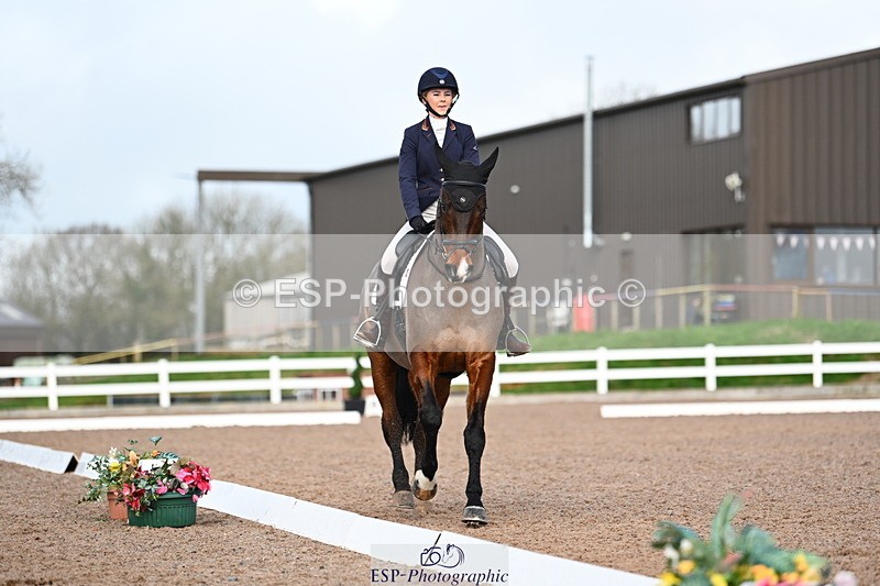 240218A-135949-07938 - 174-Charlie.Cornish-Dali.Van.Het.Burghof.Z