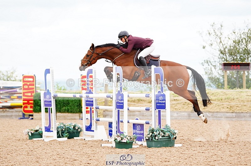 240524A-121608-03438 - Cls 15 Foxhunter