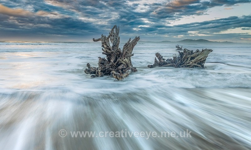 No.0082. Hampden beach, New Zealand. - Landscape