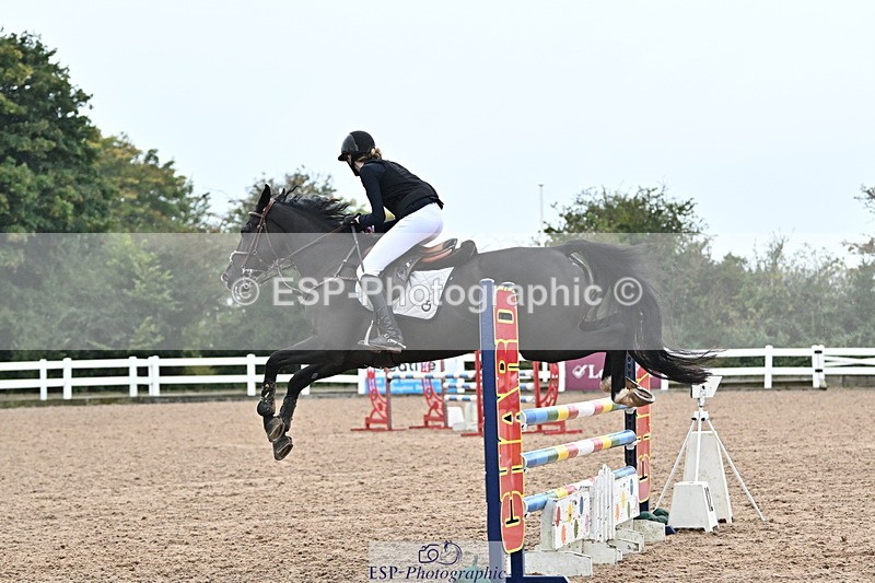 240925A-123229-00566 - Cls 3 Snr 1.05m Open