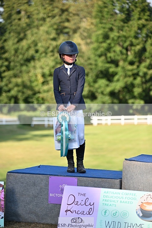 250822A-171801-24516 - Friday Presentations