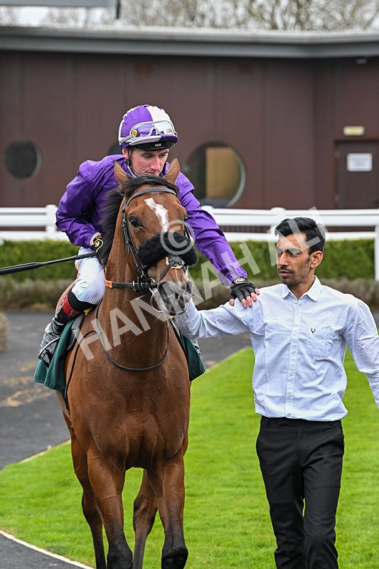 090425-Race 4-Monsieur Fudge-9980 - Race 4